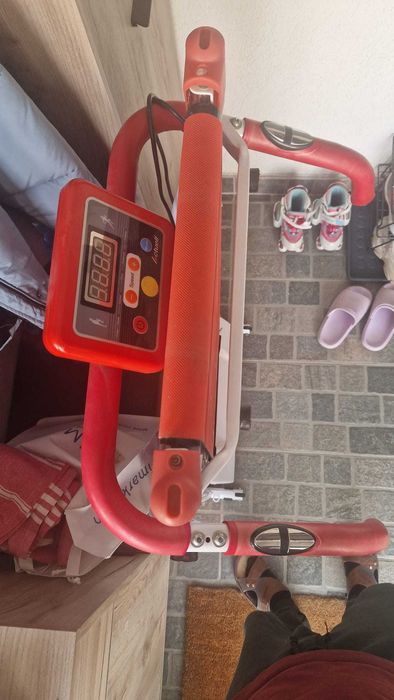 Bandă de alergat electrică Actuell T08E