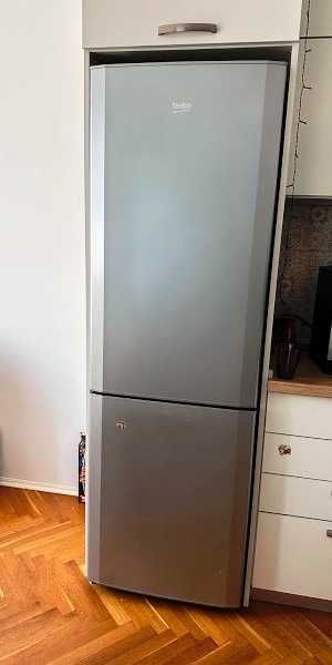 Хладилник инокс Beko 186см.