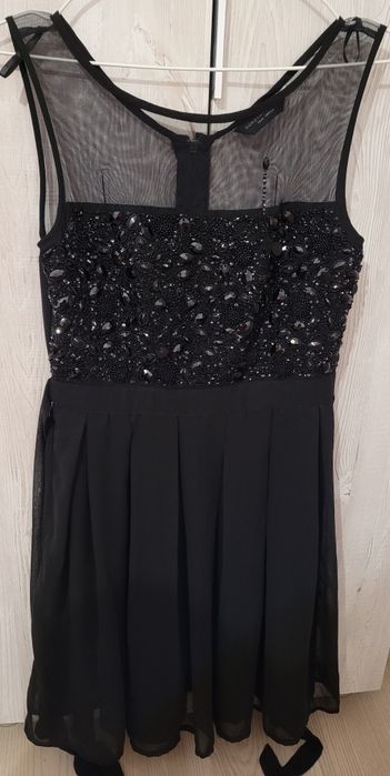 Rochita neagra Dorothy Perkins noua, marimea 40. Superba.