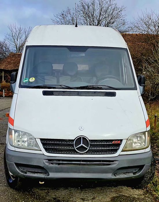 Mercedes-Benz Sprinter 313