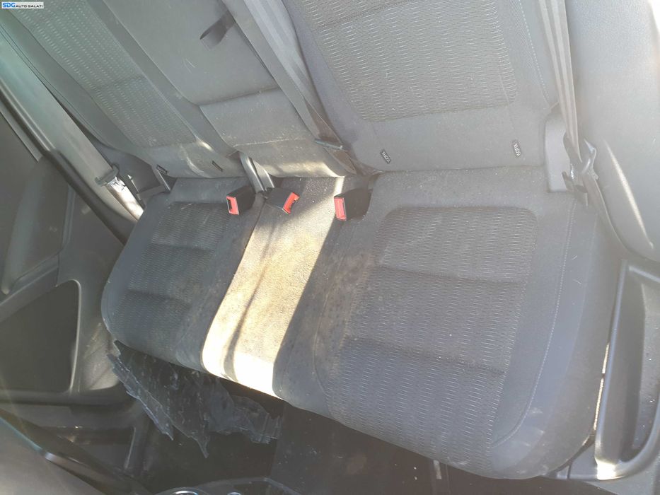 Bancheta Spate Sezut cu Spatar Textil Volkswagen Tiguan 2007 - 2011 [K3844]