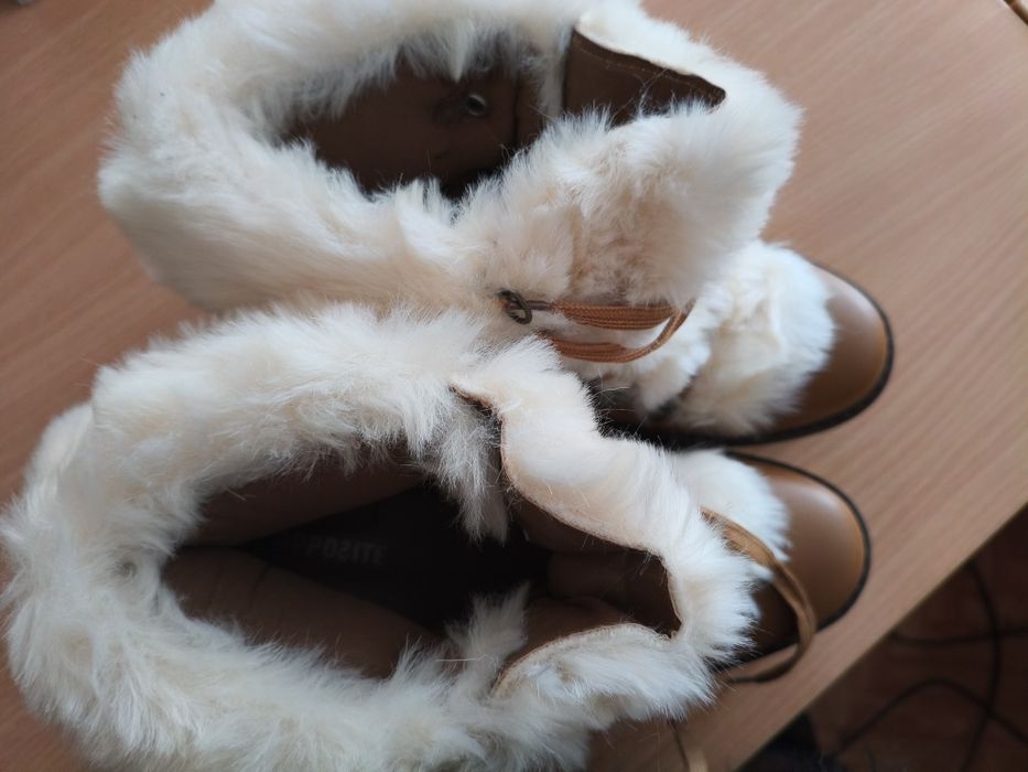 Топли боти с пух