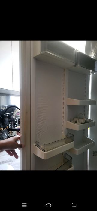 Холодильник Продаём атлант