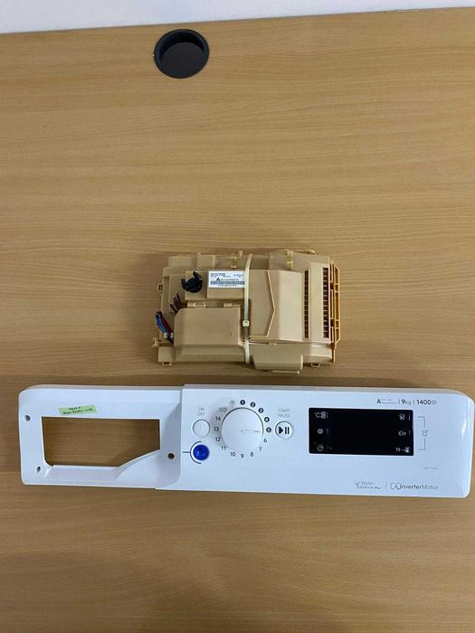 Placa electronica / modulmasina de spalat Indesit BWE 91484X WSSS