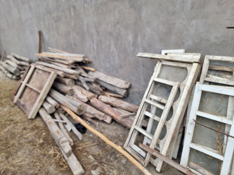 Эски дарвоза дерезалар