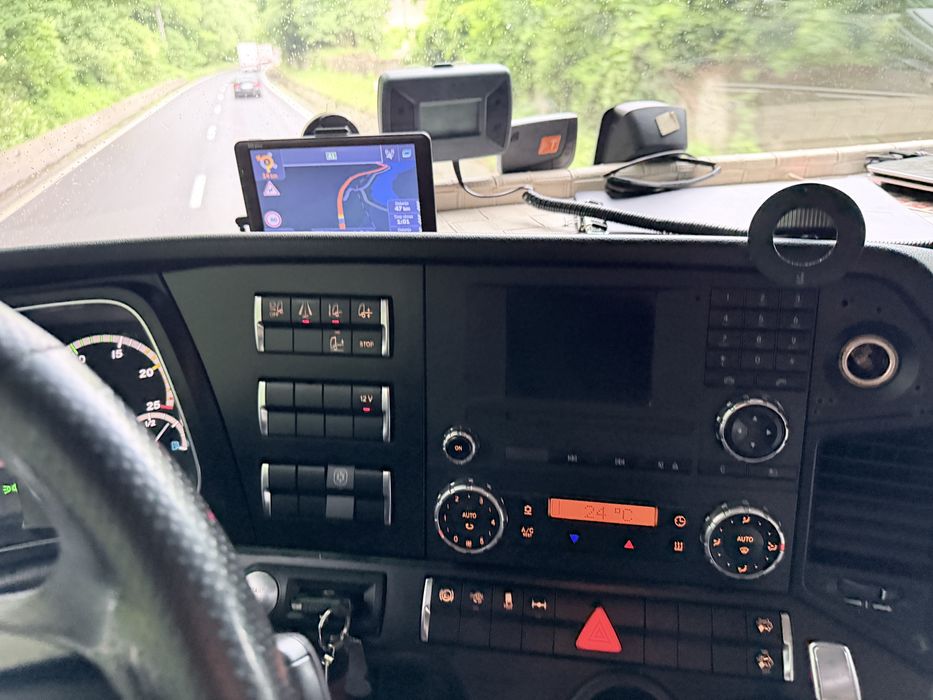 Actros Mp4 2012 mega
