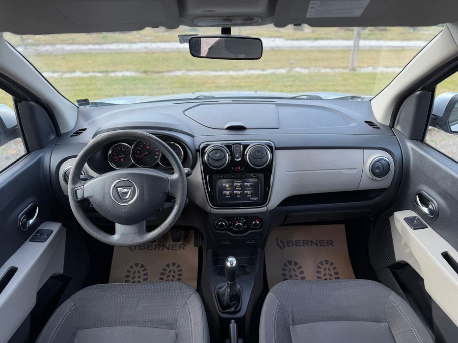 Dacia Lodgy 1.6 benzină 2014 Euro 5