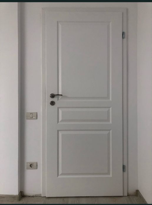 Montez usi interior / exterior