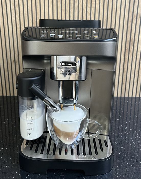 Delonghi Magnifica EVO ECAM  290.81.TB -Перфектно състояние с гаранция