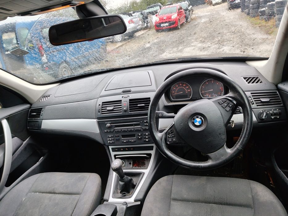 Piese ușa neagra aripa cutie viteze haion planetare injectoare turbina cardan fata jug fata spate răcitor ecu  grup compresor ecu abs egr BMW X3 2006