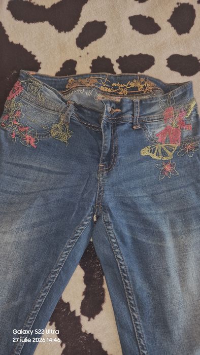 Blugi originali Desigual