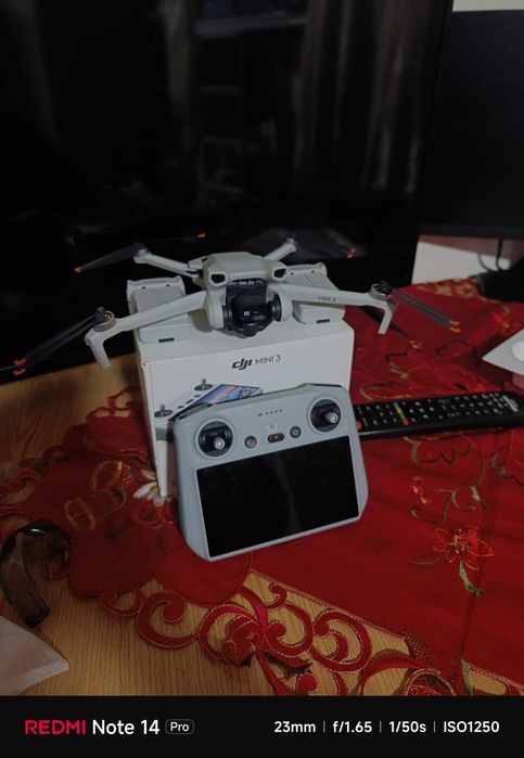 Vand DJI mini 3 nou