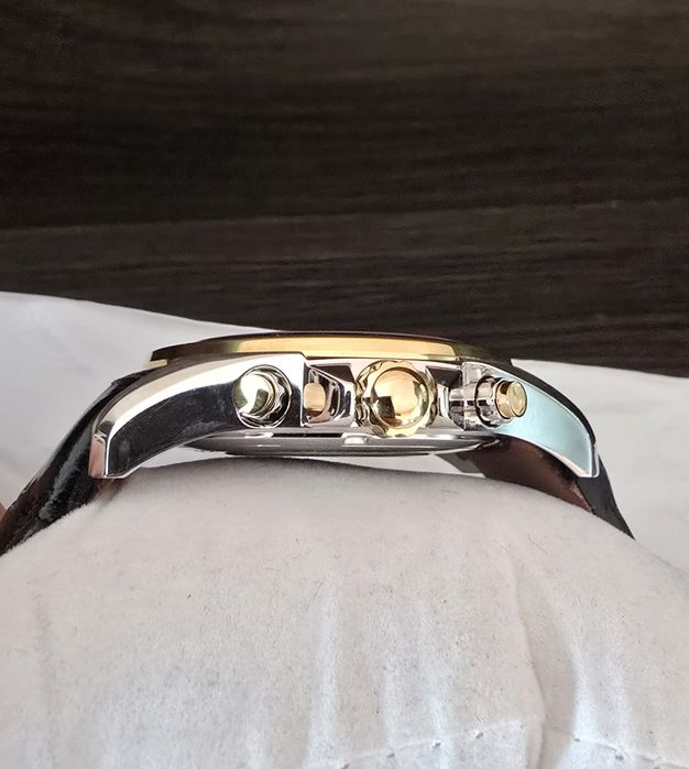 Мужской часы ...