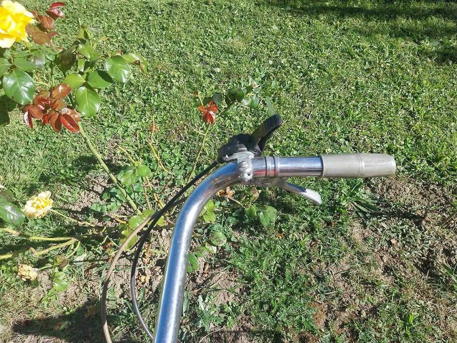 Vand 2 biciclete (3/4) si o trotineta