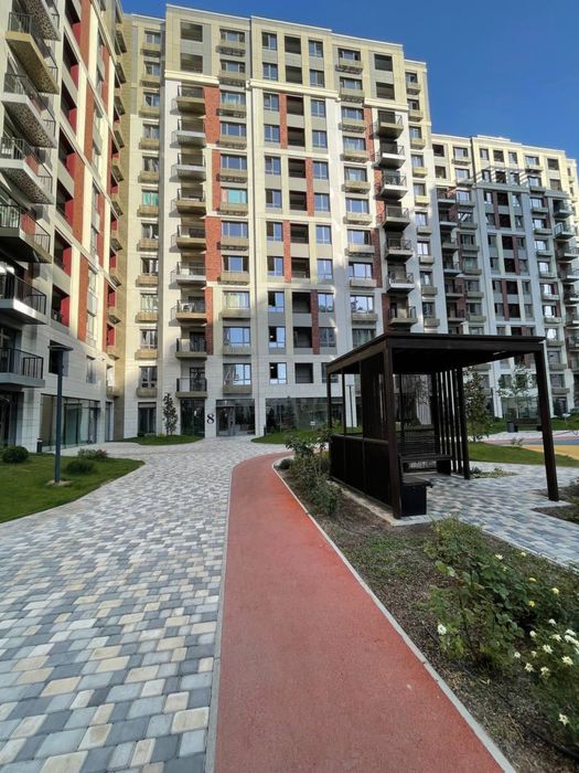 Сдаётся 2х ком-я NRG Oybek 70кв На Долгий срок!