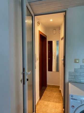 Дава се под наем Едностаен апартамент в София, Лозенец - 20 кв.м за 450 € - Снимка #4