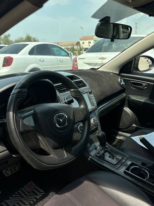 Mazda 6 sotiladi