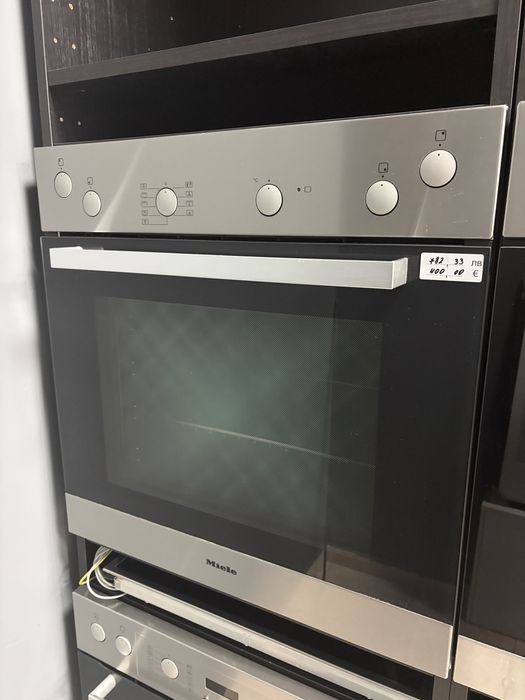 Miele H 4404 E фурна за вграждане с керамичен плот/24 мес гаранция