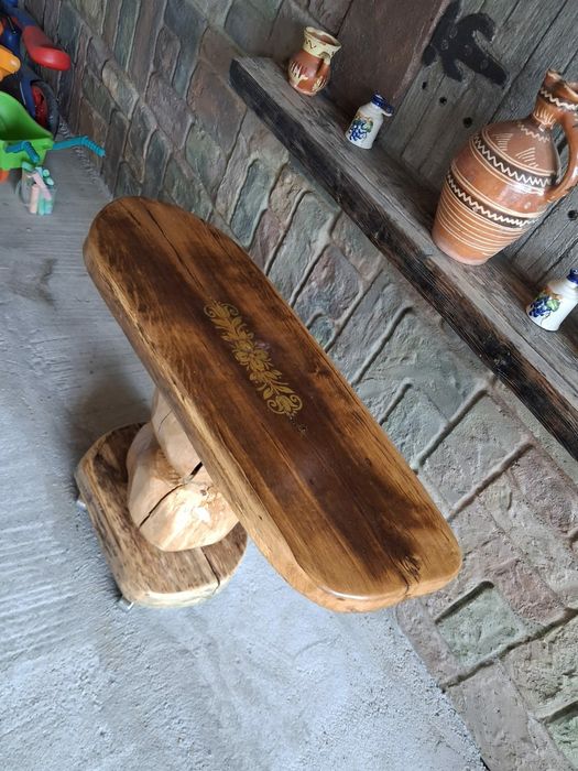 Măsuță rustică  de cafea