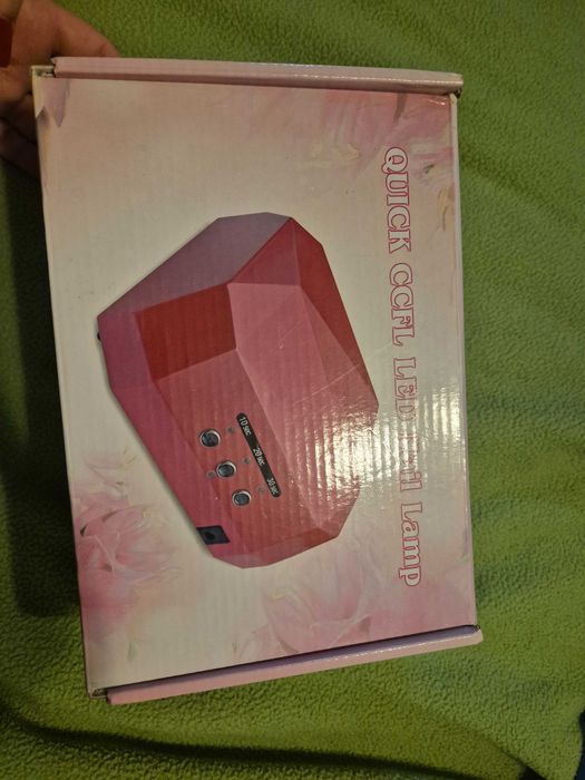 Лед лампа за гел лак