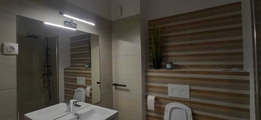 Apartament de închiriat