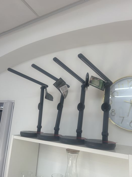 Lampa de birou cu trei moduri de lumina, trei moduri de intensitate, cu ceas, si grade