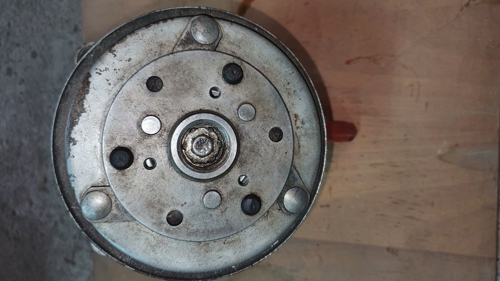 Авто компресори за климатикик