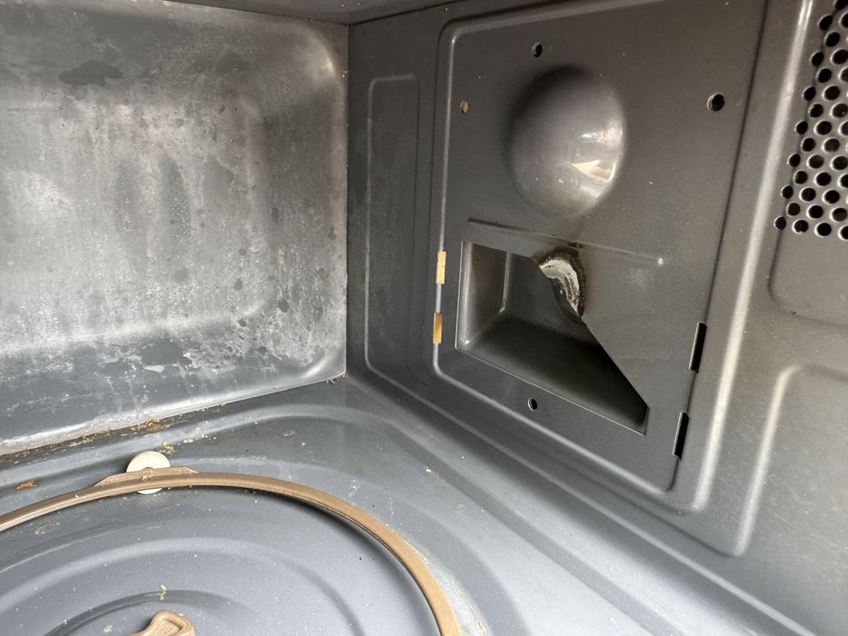 Микровълнова фурна Gorenje - ЗА РЕМОНТ ИЛИ ЧАСТИ! + подарък Нови Слюди