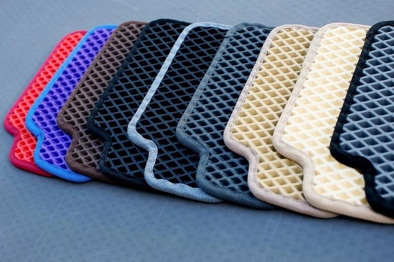 O'lmaydigan biznes, chexol.polik, shumka, lenonim urnatish