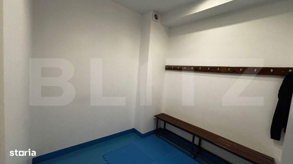 Spatiu comercial open space, demisol, 82 mpu, ideal fitness sau sala s