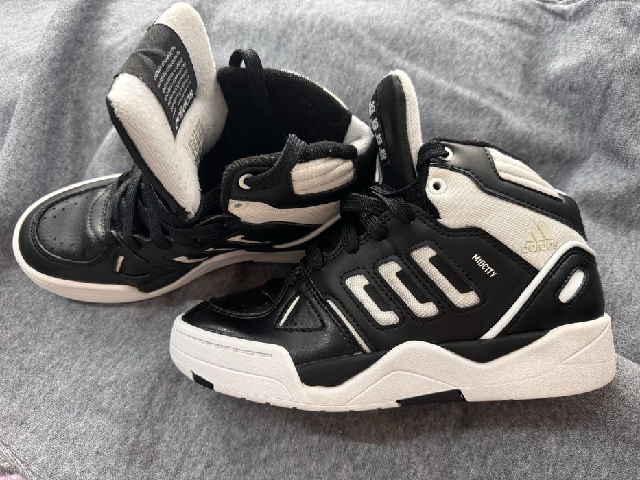 Кецове Adidas 36 размер