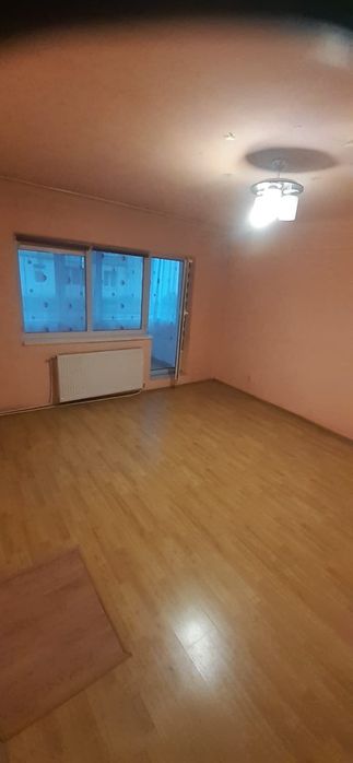 Vând garsonieră Bicaz