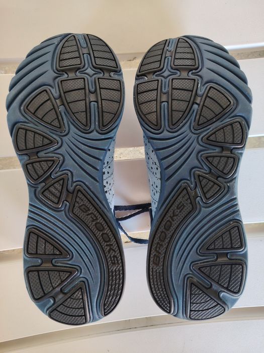 Adidași Brooks Green Silance mărimea 38