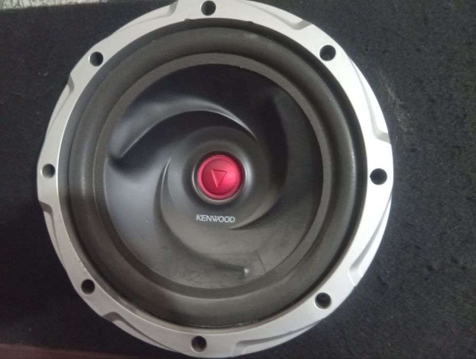 Продам автомагнитолу