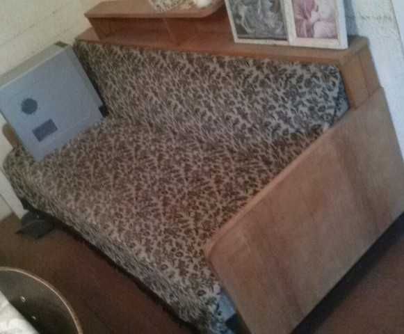 легла диван легло дивани (мн добро състояние)