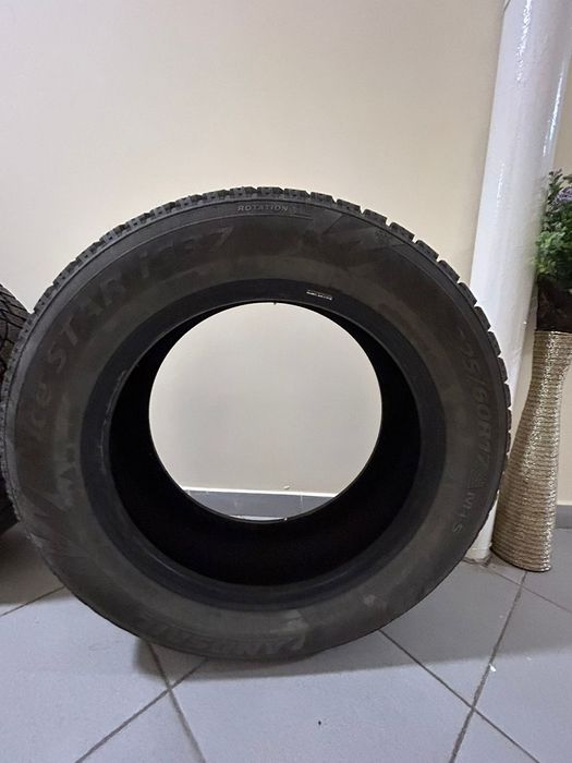 Продам зимние шины