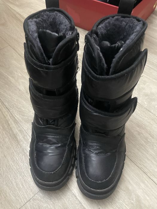 продам детские, зимние, теплые ботинки