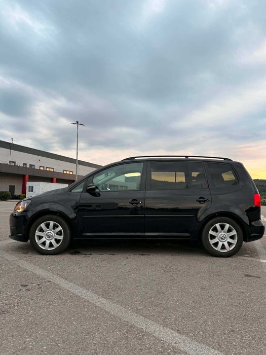 Volkswagen Touran 2013 1.6 tdi manual