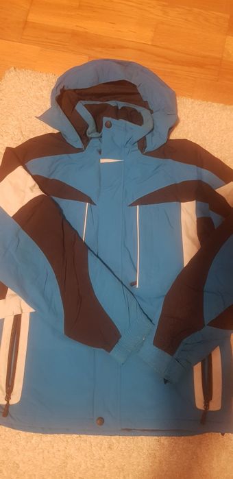 Costum de ski fete marca Etirel marimea 164