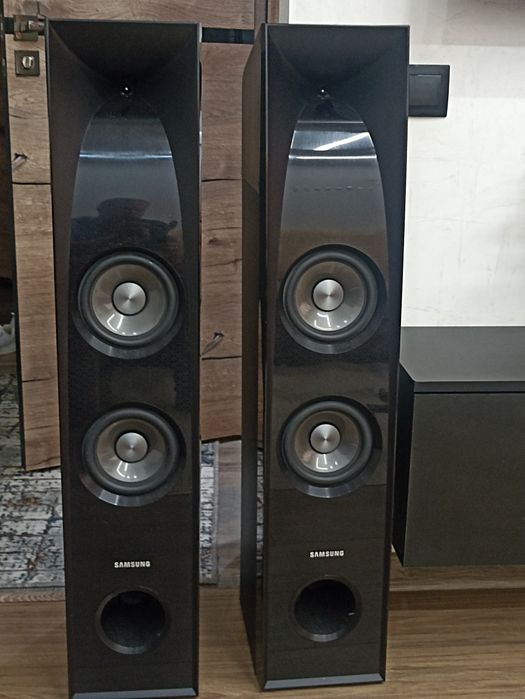 Продам музыкальные колонки.