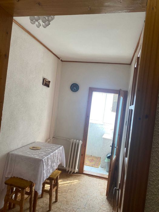 Vand garsoniera, zona Zamca, suprafata utila 30 mp