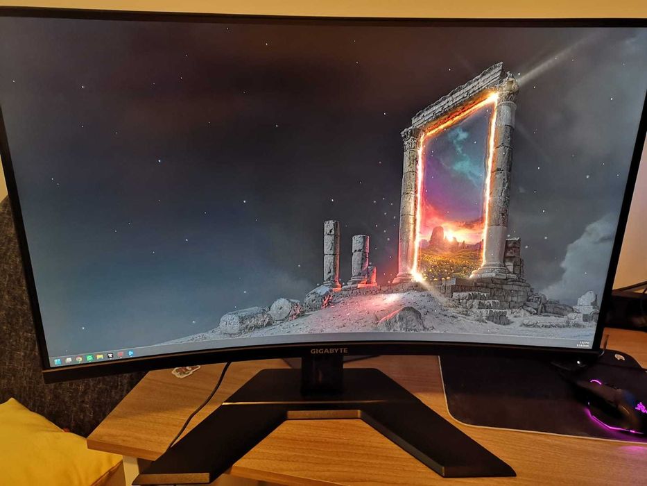 Monitor Gaming Gigabyte G32QC A