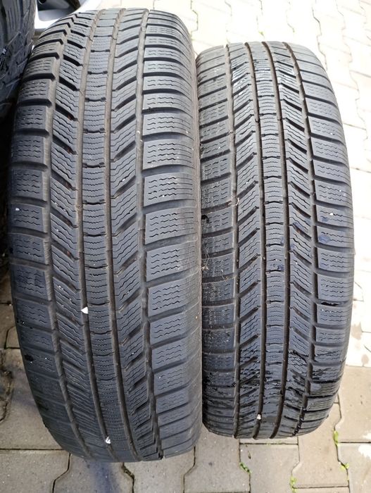 2 anvelope iarnă continental 215/65/17 6-7mm profil dot2422