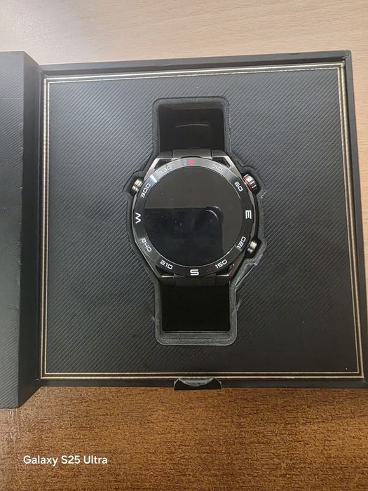 Huawei watch Ultimate