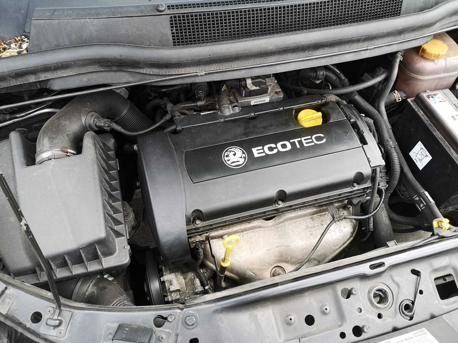 Motor Opel Astra Zafira Cod Z16XE1