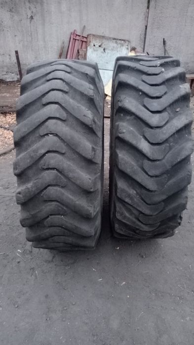 Продам резину на трактор