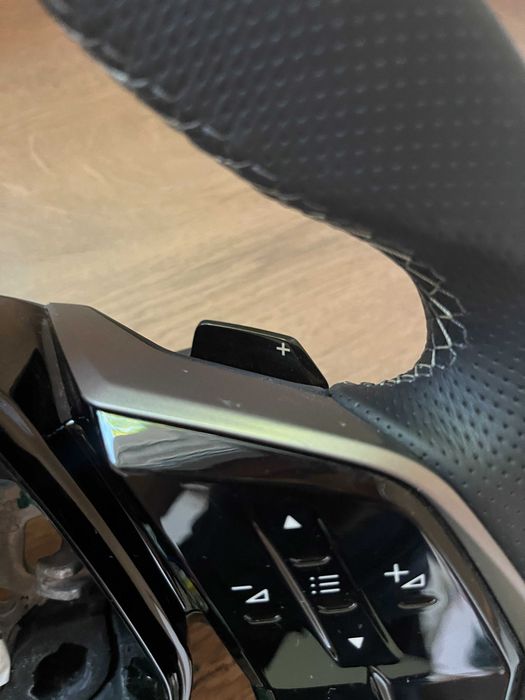 Волан оригинален кожен скосен с пера лостчета за смяна на скорости Пежо Peugeot PEUGEOT 3008 III (KA_, KB_, KC_) Hybrid 136 (KAHPYE) 9858130280