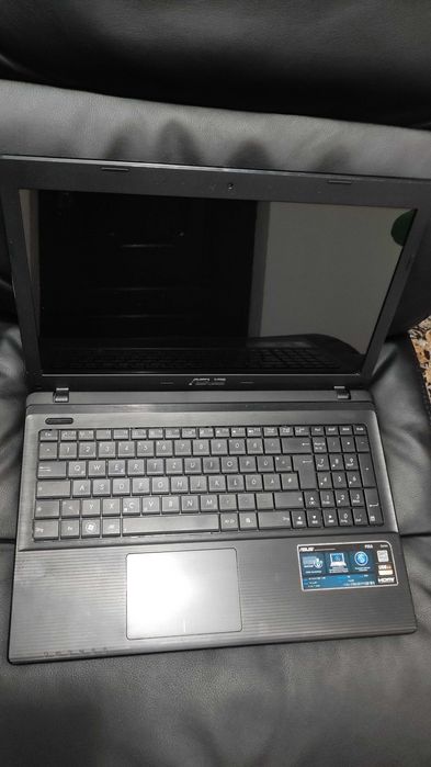 Laptop Asus F55A