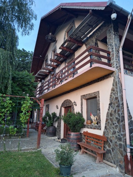 Cabana MARISAM, disponibilă de CRĂCIUN, revelionul este rezervat.