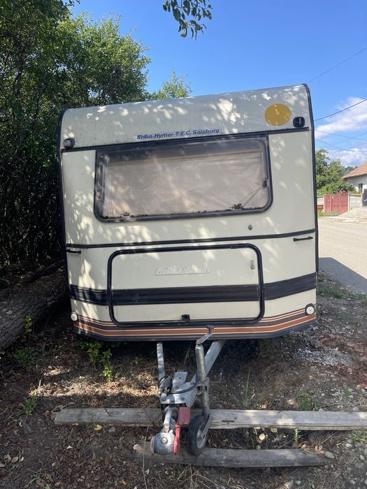 Rulota Eriba Nova 460 4 persoane cu incalzire frigider etc